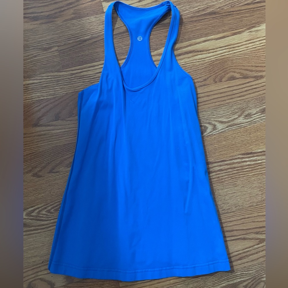 Lululemon tank